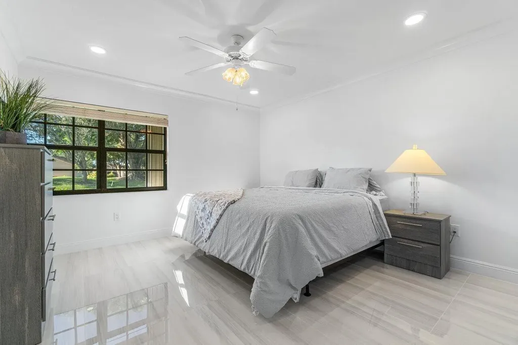 5605 Forest Oaks Terrace Delray Beach FL 33484