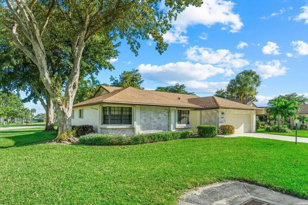 5605 Forest Oaks Terrace Delray Beach FL 33484