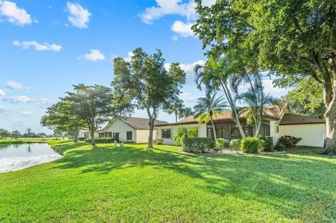 5605 Forest Oaks Terrace Delray Beach FL 33484