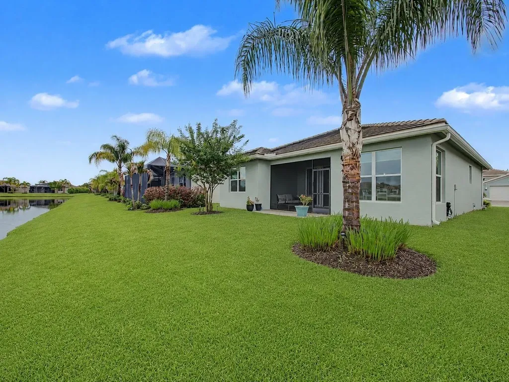 11403 SW Carlisle Crossing Avenue Port St Lucie FL 34987