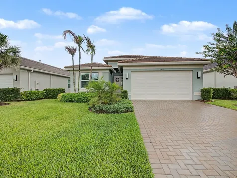 11403 SW Carlisle Crossing Avenue Port St Lucie FL 34987