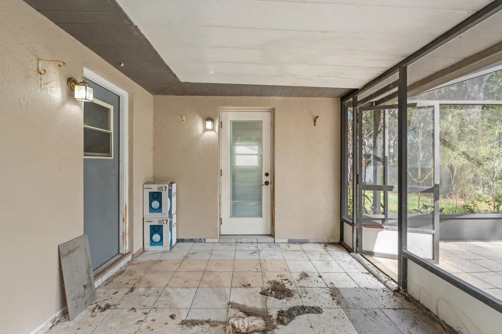 2907 N Lancaster Road Avon Park FL 33825