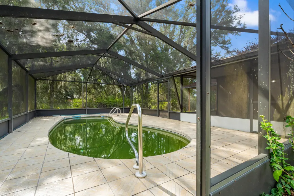 2907 N Lancaster Road Avon Park FL 33825