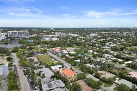 2610 NE 11th Court Fort Lauderdale FL 33304
