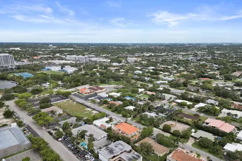 2610 NE 11th Court Fort Lauderdale FL 33304