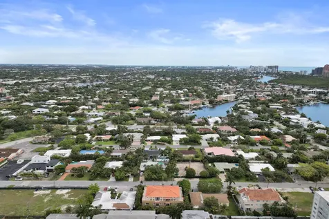 2610 NE 11th Court Fort Lauderdale FL 33304