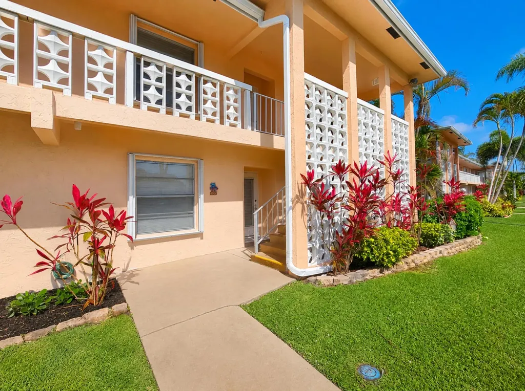 1440 NW 20th Avenue Delray Beach FL 33445
