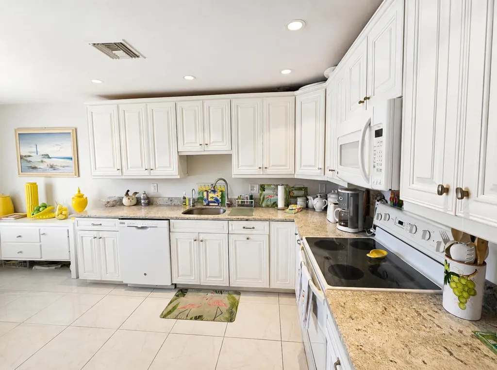 1440 NW 20th Avenue Delray Beach FL 33445