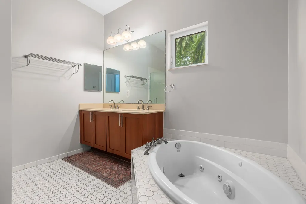 1317 SW 4th Street Fort Lauderdale FL 33312