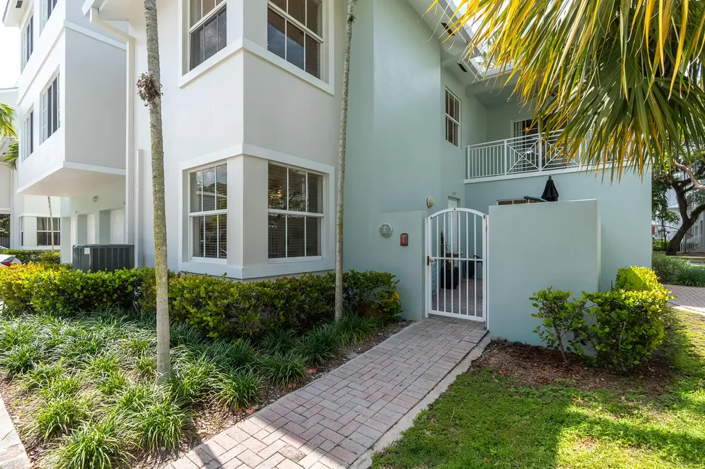 1317 SW 4th Street Fort Lauderdale FL 33312