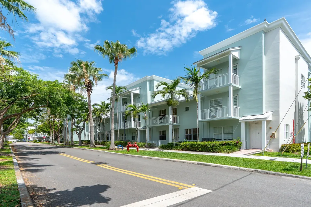 1317 SW 4th Street Fort Lauderdale FL 33312