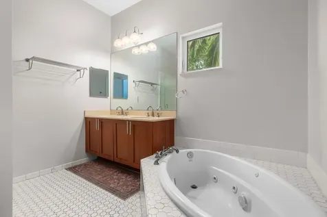 1317 SW 4th Street Fort Lauderdale FL 33312