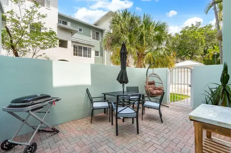 1317 SW 4th Street Fort Lauderdale FL 33312