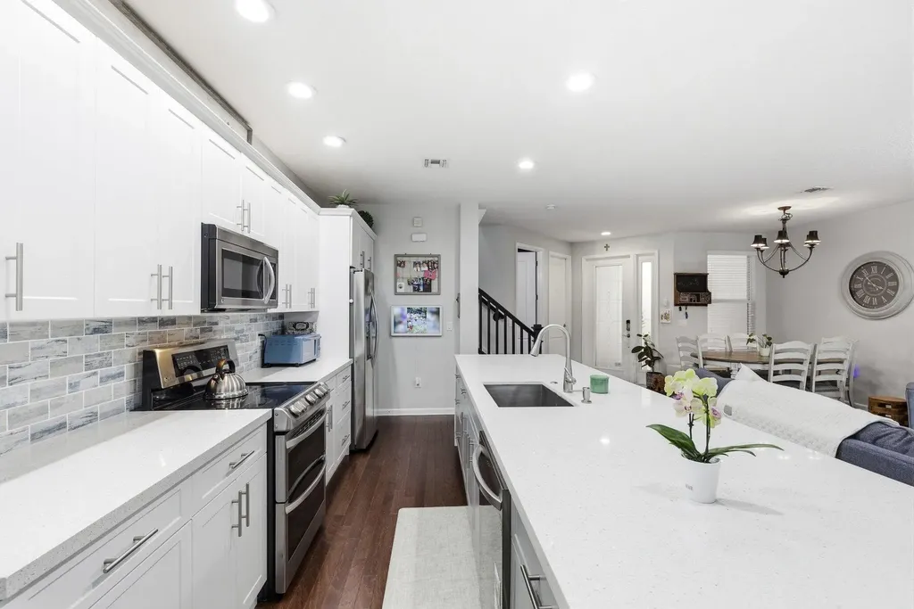 4831 NW 16th Terrace Boca Raton FL 33431