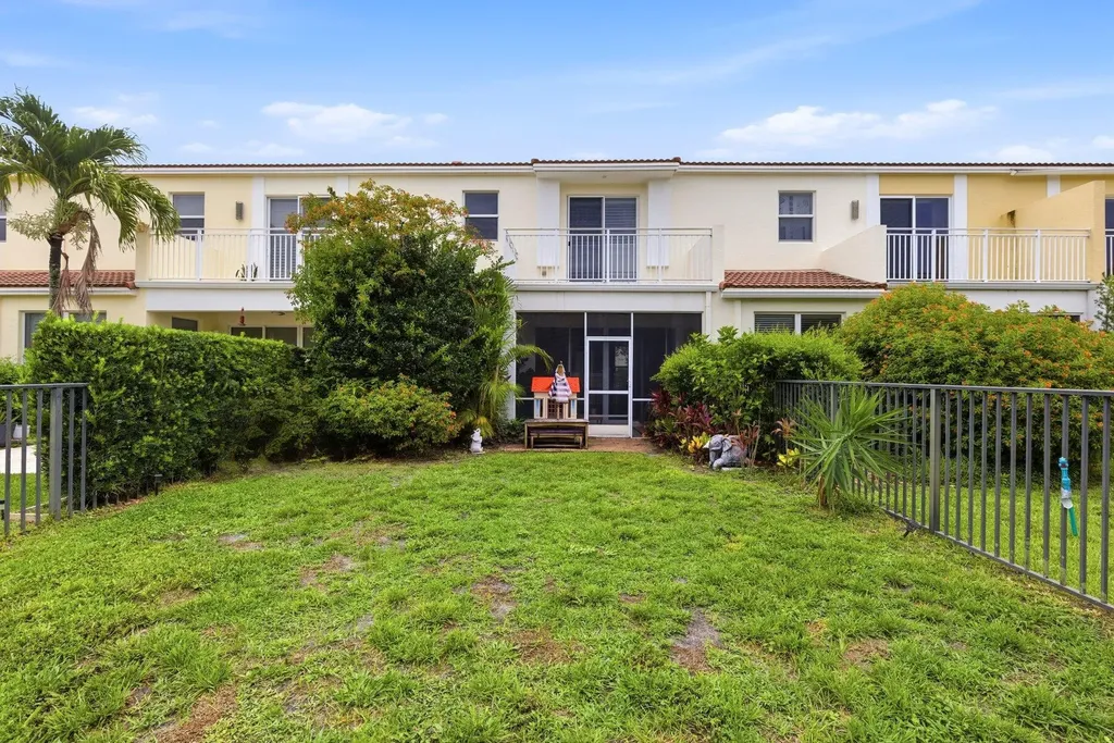 4831 NW 16th Terrace Boca Raton FL 33431