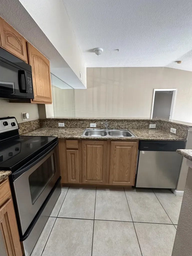 281 SW Palm Drive Port St Lucie FL 34986