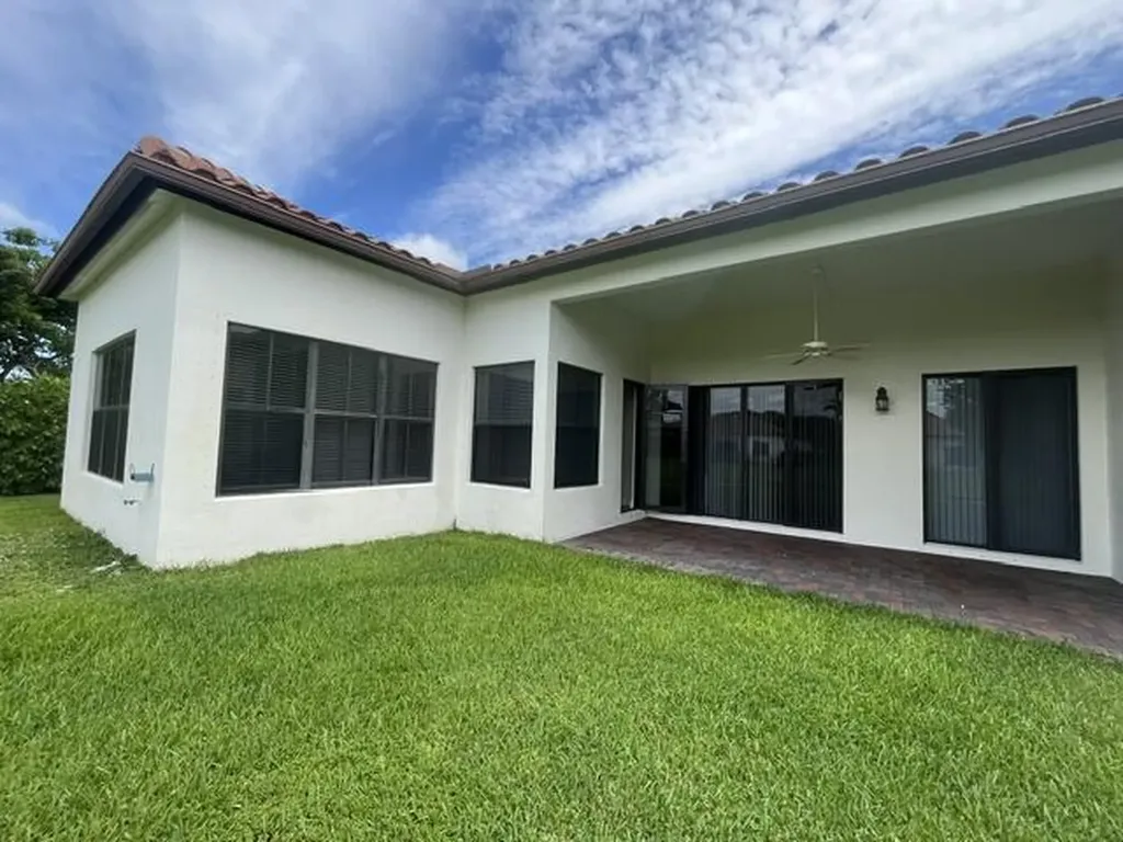 6326 Grebe Court Lake Worth FL 33463