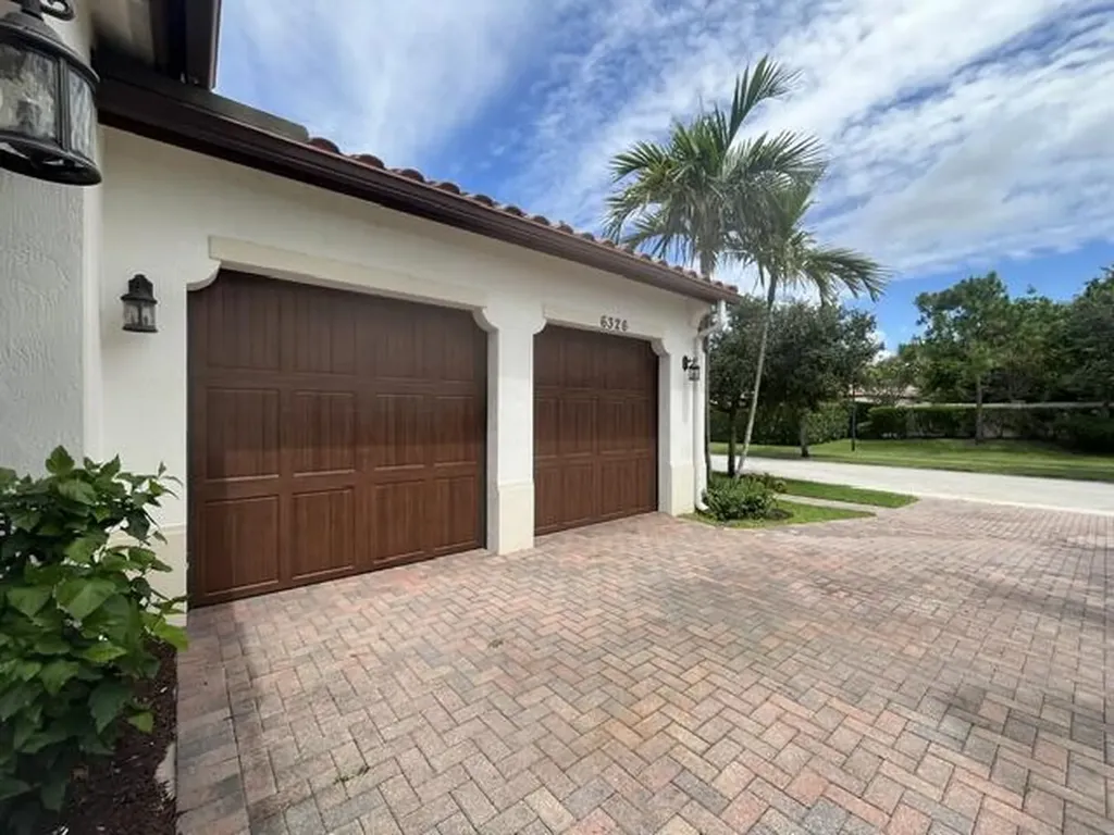 6326 Grebe Court Lake Worth FL 33463