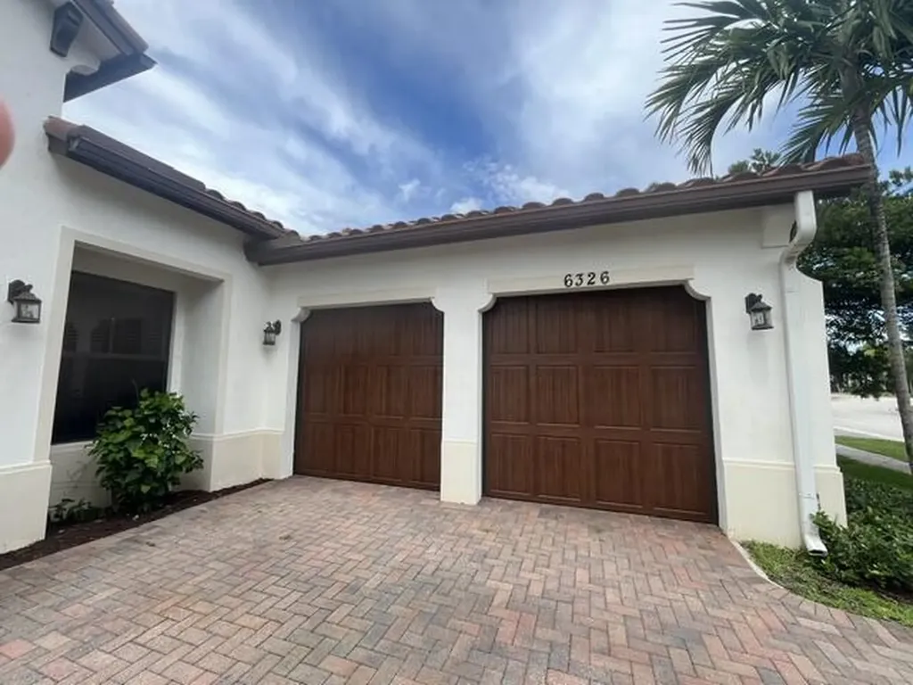 6326 Grebe Court Lake Worth FL 33463