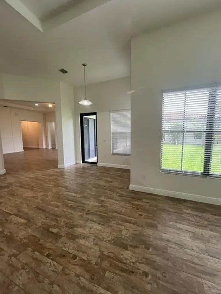 6326 Grebe Court Lake Worth FL 33463
