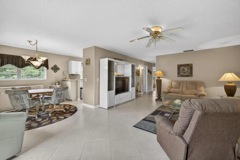 1 Lake Vista Trail Port St Lucie FL 34952
