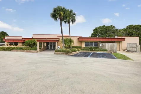 1 Lake Vista Trail Port St Lucie FL 34952
