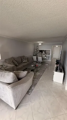 110 Lake Emerald Drive Oakland Park FL 33309
