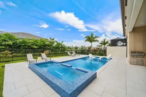 9812 Spruce Woods Drive Boynton Beach FL 33473