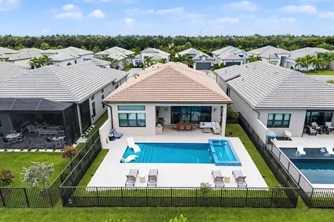 9812 Spruce Woods Drive Boynton Beach FL 33473