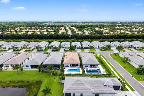 9812 Spruce Woods Drive Boynton Beach FL 33473