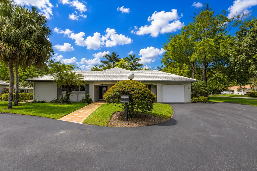 1019 E Cypress Drive Pompano Beach FL 33069