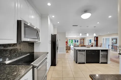 1019 E Cypress Drive Pompano Beach FL 33069