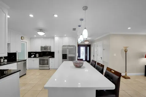 1019 E Cypress Drive Pompano Beach FL 33069