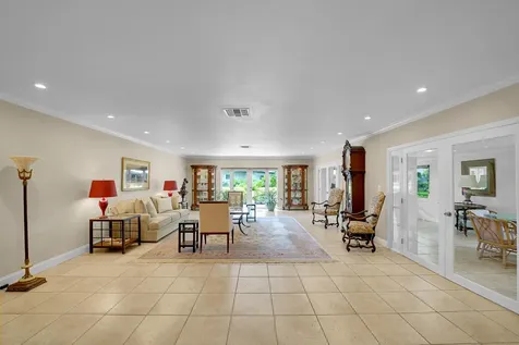 1019 E Cypress Drive Pompano Beach FL 33069