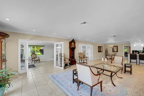 1019 E Cypress Drive Pompano Beach FL 33069