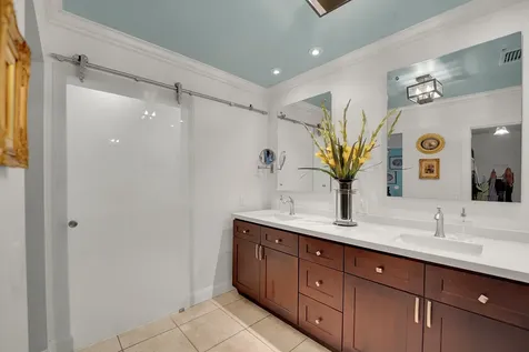 1019 E Cypress Drive Pompano Beach FL 33069