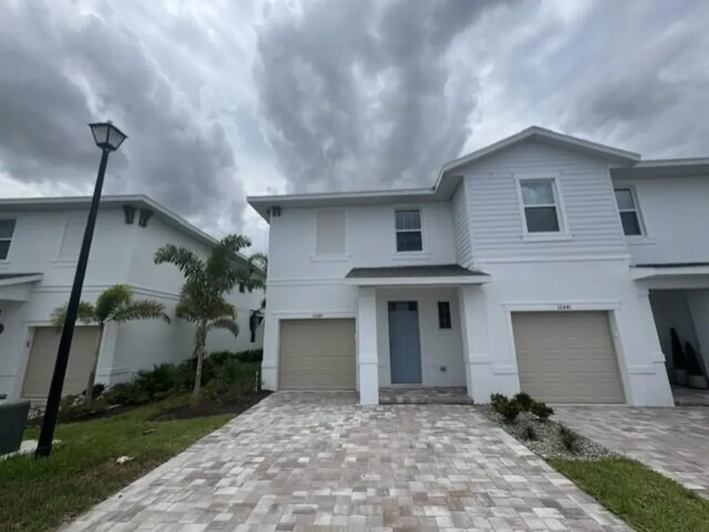 12845 SW Forli Way Port St Lucie FL 34987