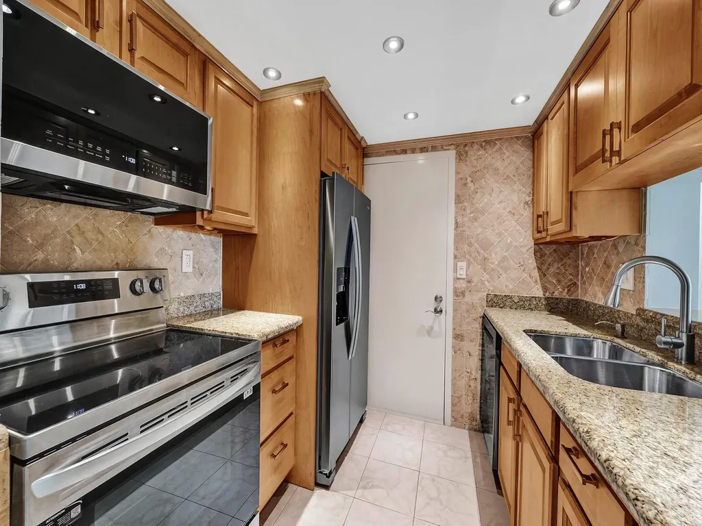 720 Bayshore Drive Fort Lauderdale FL 33304
