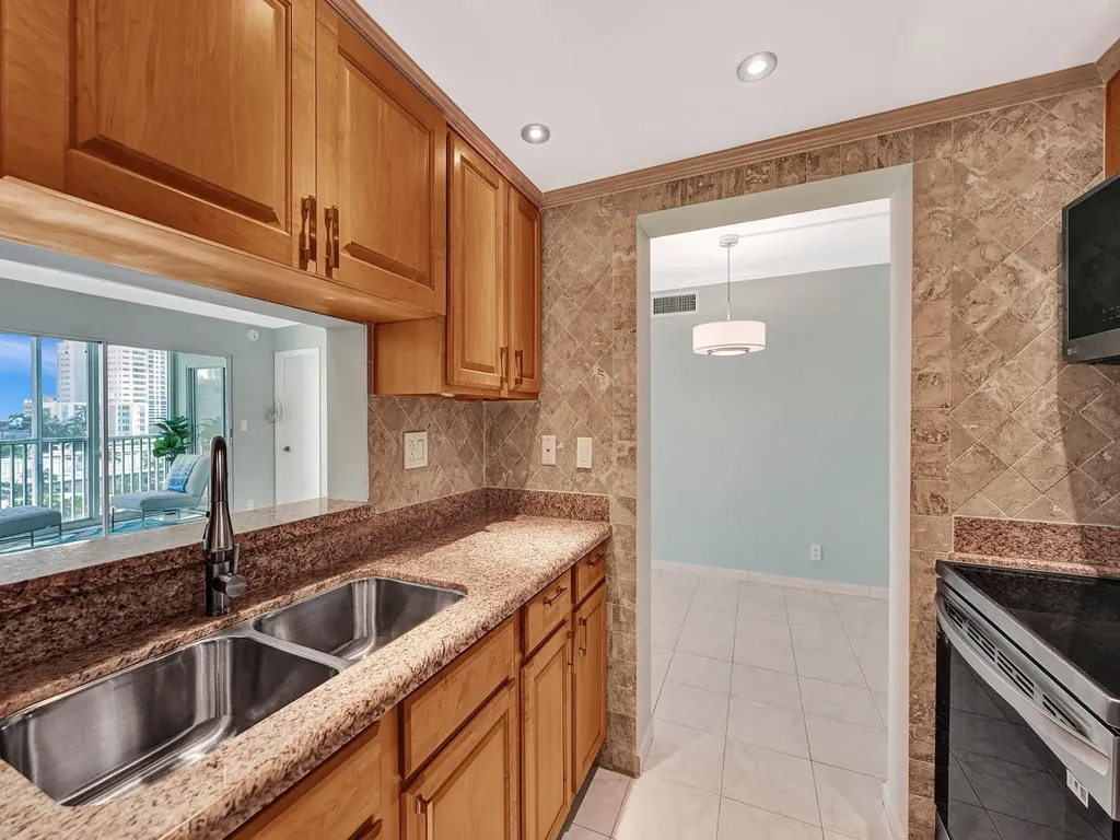 720 Bayshore Drive Fort Lauderdale FL 33304