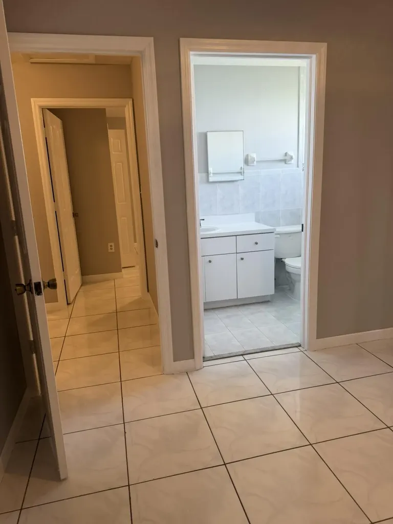 661 S Biscayne River Drive Miami FL 33169