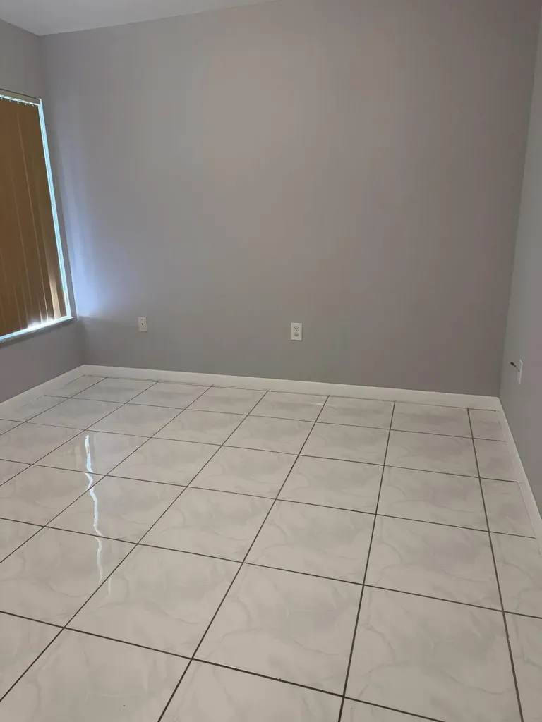 661 S Biscayne River Drive Miami FL 33169