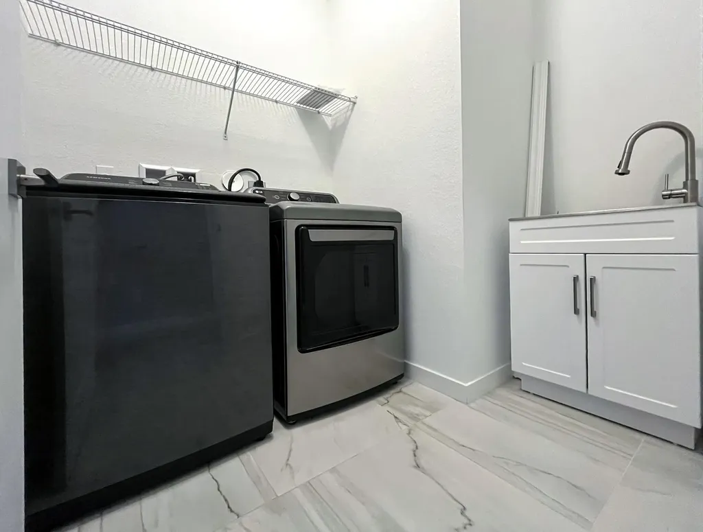 4530 NW Exchange Avenue Jensen Beach FL 34957