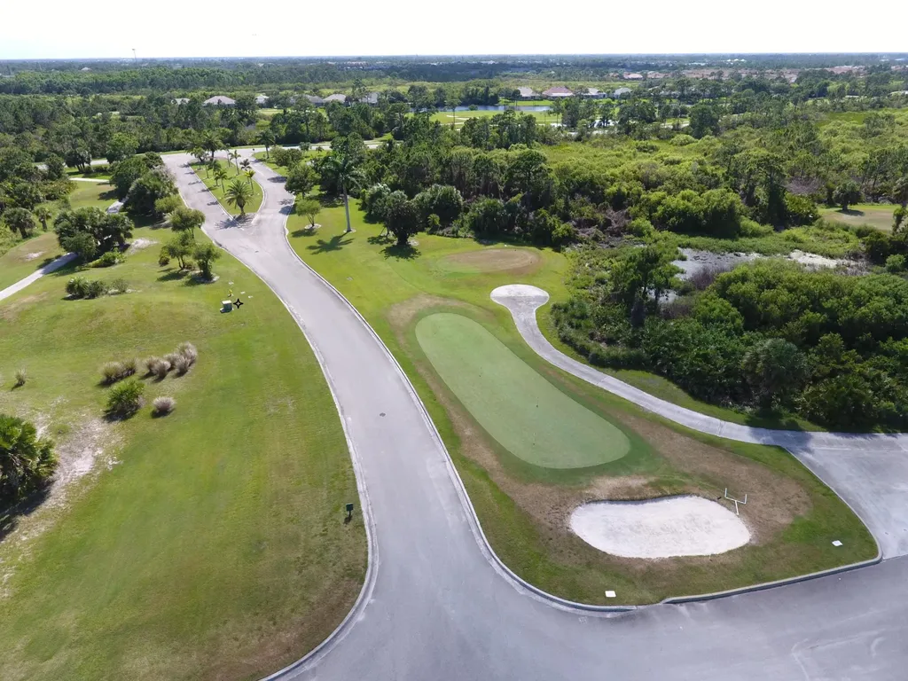 4530 NW Exchange Avenue Jensen Beach FL 34957