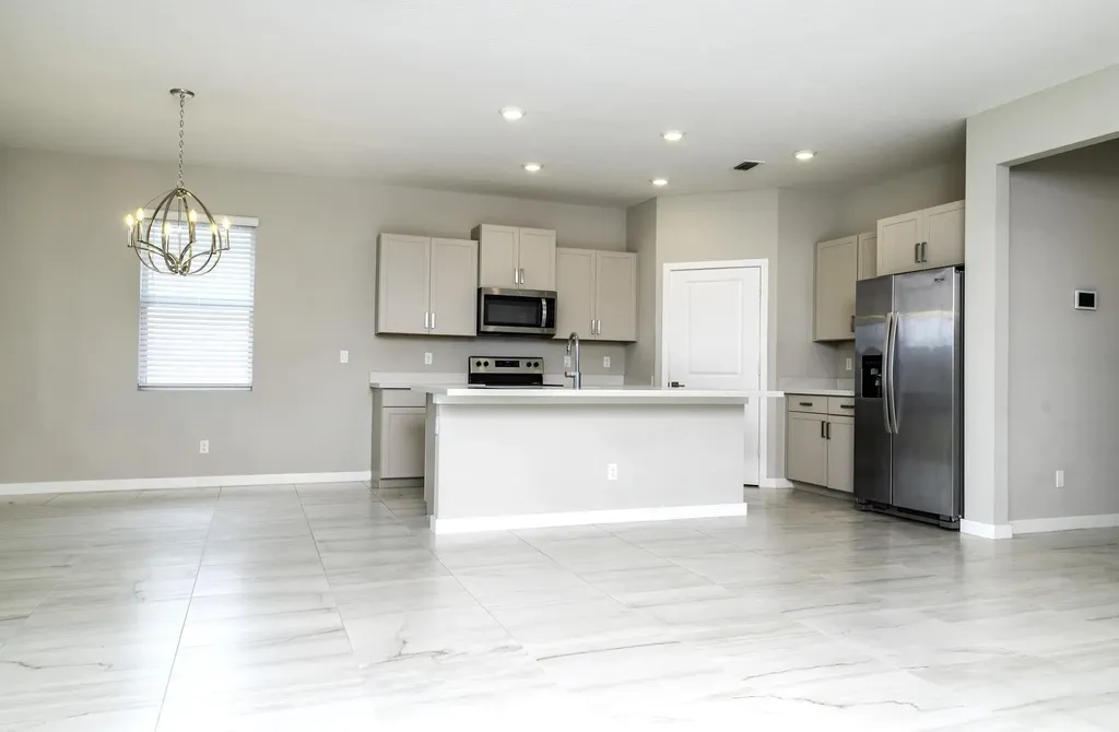 4530 NW Exchange Avenue Jensen Beach FL 34957