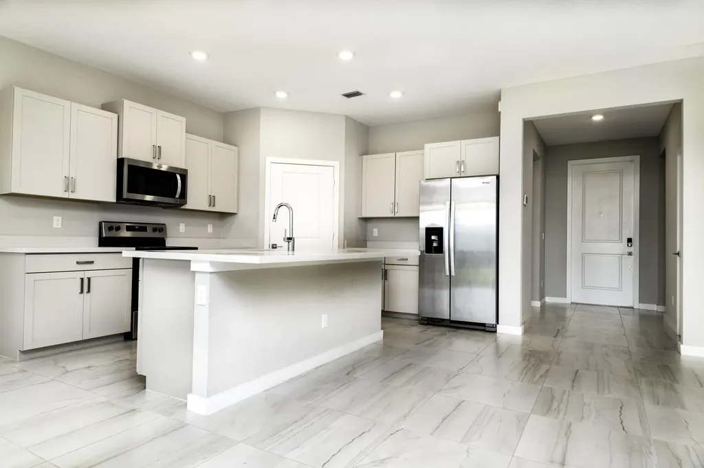4530 NW Exchange Avenue Jensen Beach FL 34957