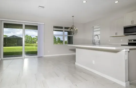 4530 NW Exchange Avenue Jensen Beach FL 34957