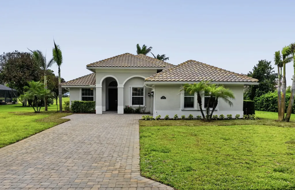 9531 Shadow Lane Fort Pierce FL 34951
