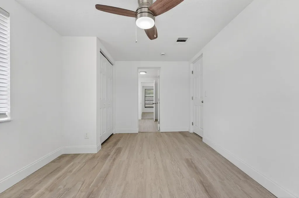 1048 SW 1st Terrace Pompano Beach FL 33060