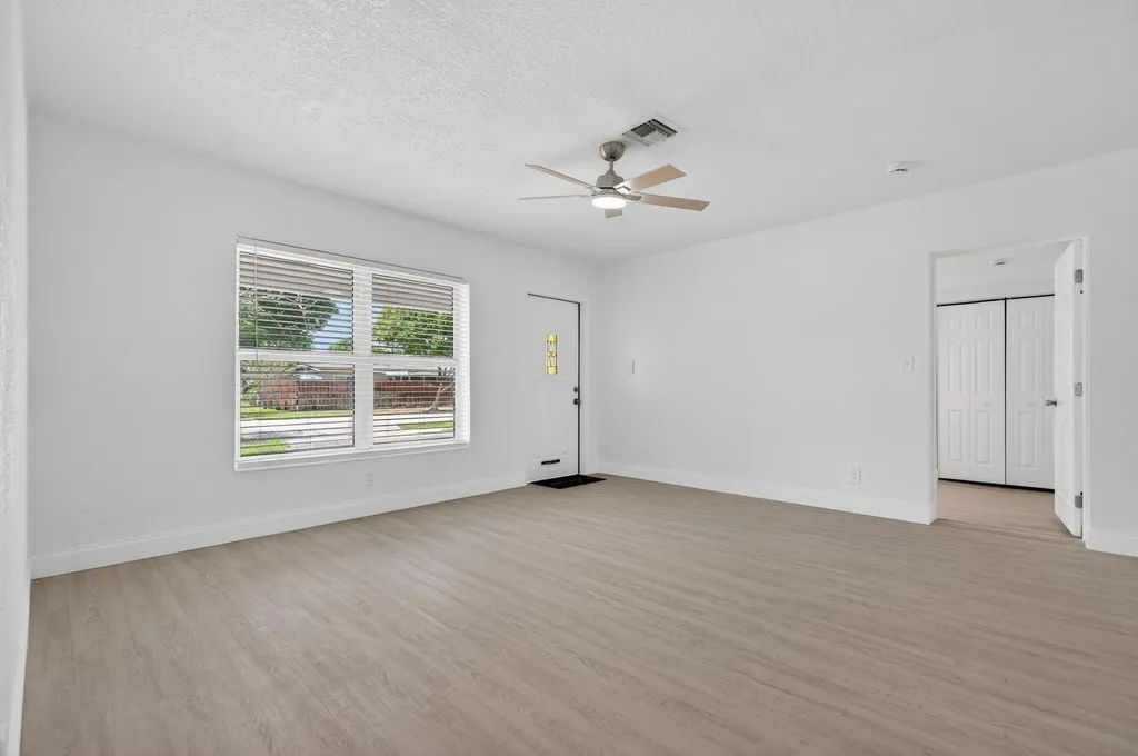 1048 SW 1st Terrace Pompano Beach FL 33060