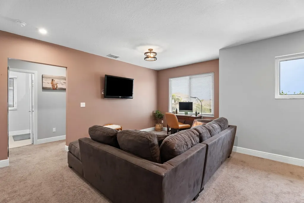9409 SW Ligorio Way Port St Lucie FL 34987